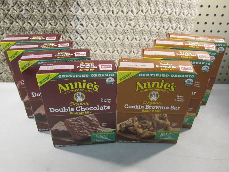 lot 238 image: Lot of 8 Boxes of Brownie Mixes 4 e...