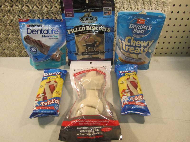 lot 242 image: Mixed Lot of Dog Treats and Chews S...