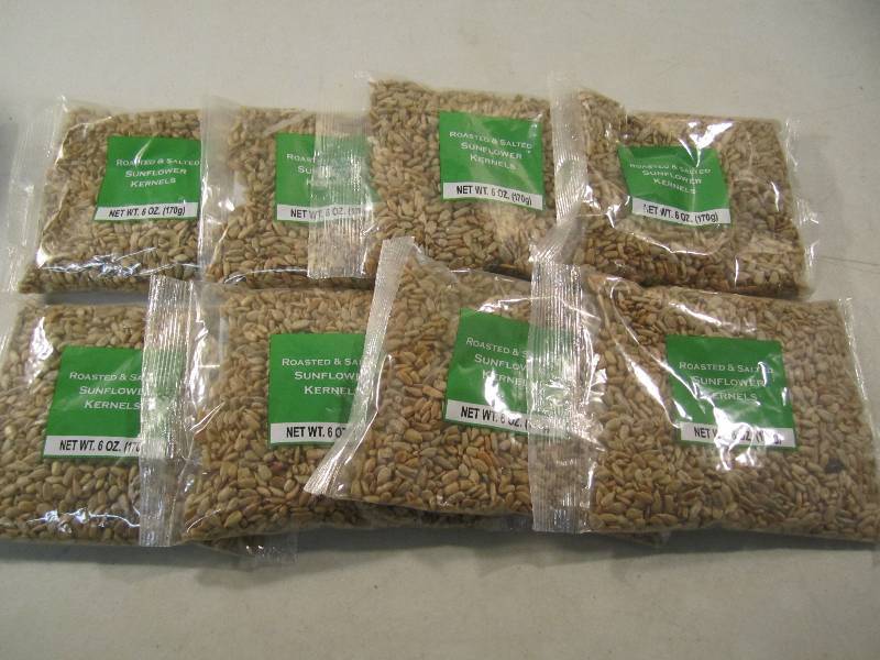 lot 262 image: Lot of 8 Bags Roasted & Salted Sunf...
