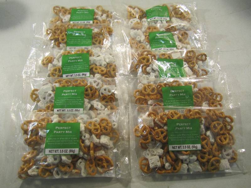 lot 268 image: Lot of 10 Bags Perfect Party Mix Be...