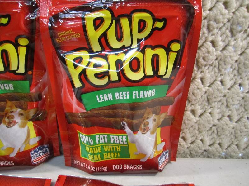 lot 271 image: Lot of 4 Bags Pup-Peroni Lean Beef ...