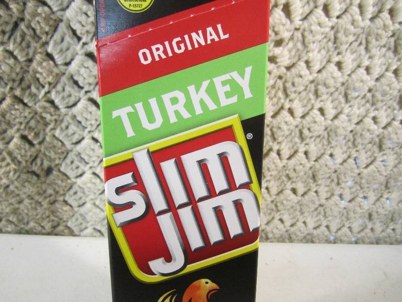 lot 285 image: Box of 24 Slim Jim Sticks Original ...