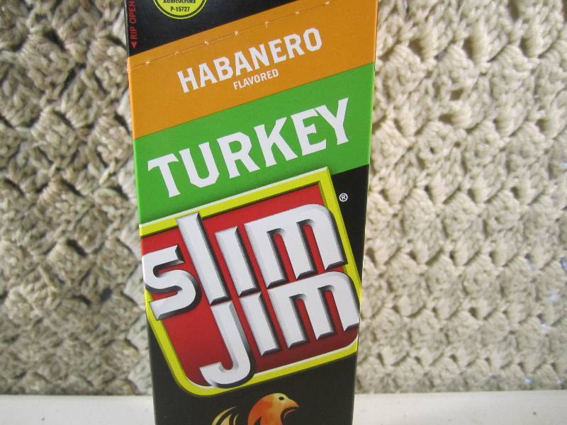 lot 287 image: Box of 24 Slim Jim Sticks Habanero ...
