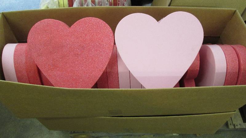 Box of 12 inch Resin Red & Pink Hea...
