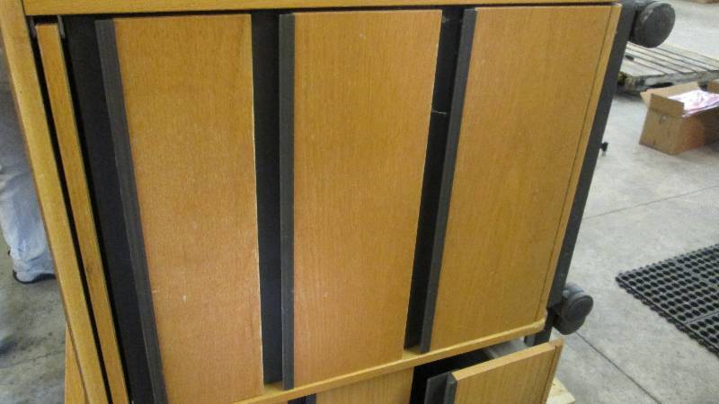 Rolling 3 Drawer Storage with pullo...