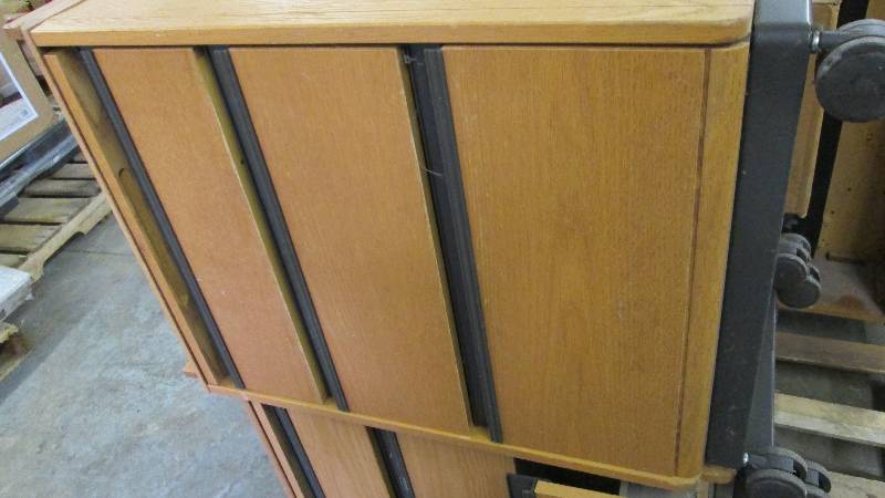 Rolling 3 Drawer Storage with pullo...