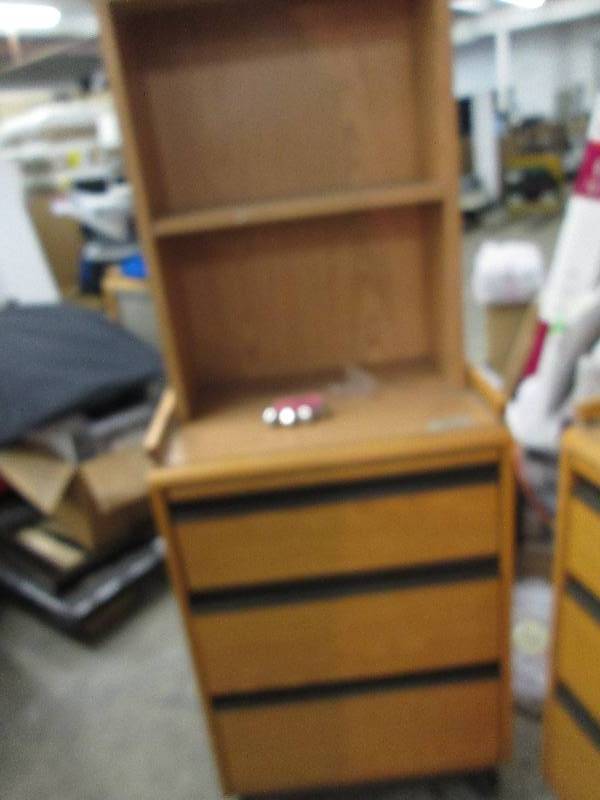 Rolling 3 Drawer Storage with pullo...