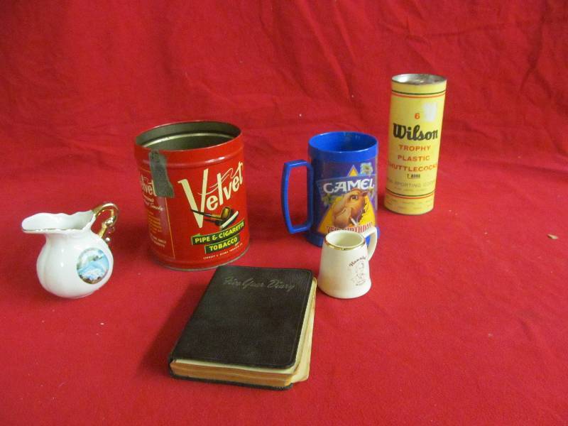 lot 102 image: vintage tins