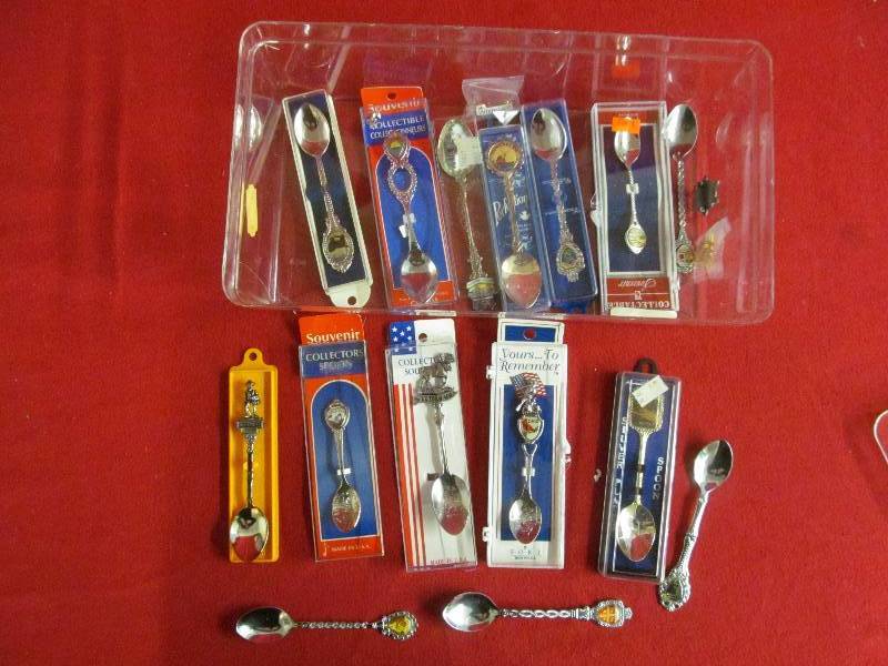 lot 113 image: Souvenir spoons