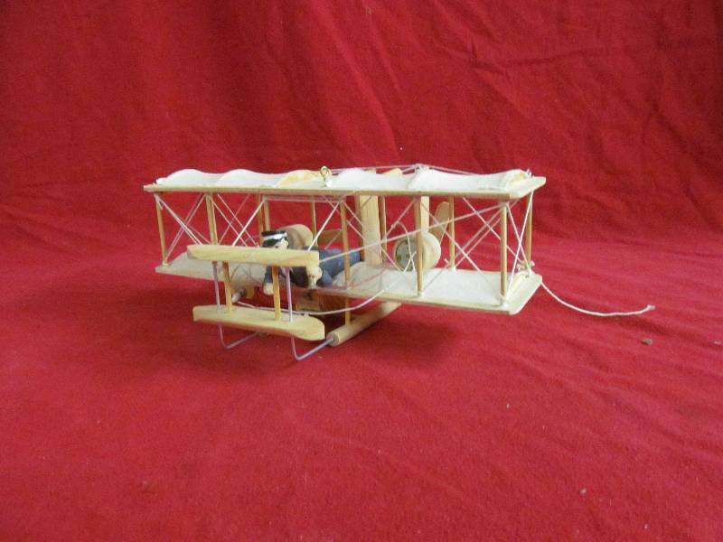 lot 167 image: Bi plane