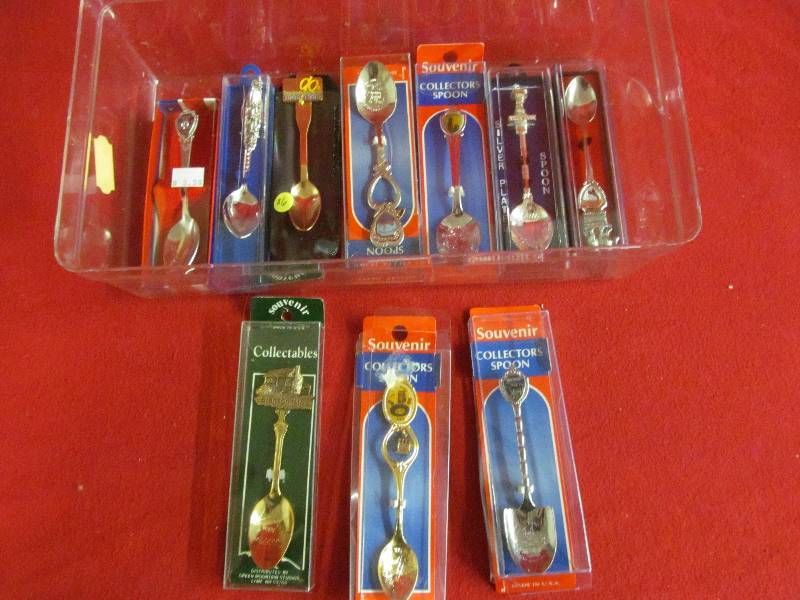lot 173 image: Souvenir spoons
