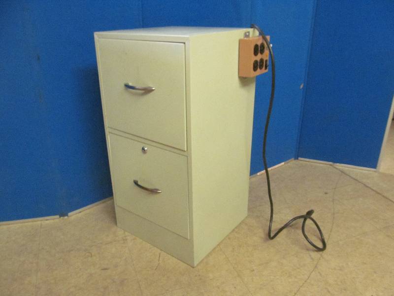 lot 206 image: file cabinet