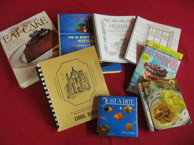 lot 216 image: cookbooks