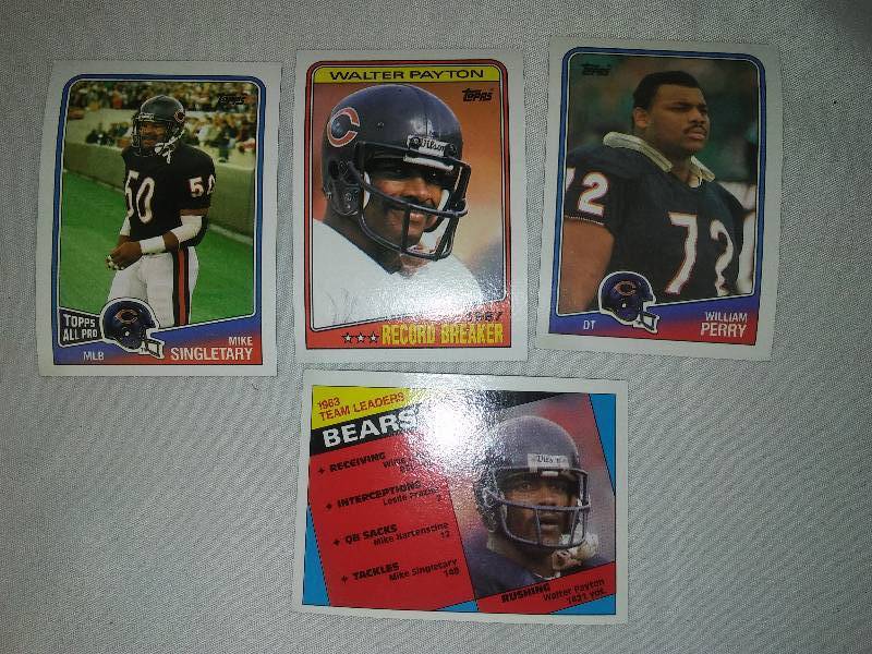 lot 30 image: Chicago Bears Cards, Payton, Singletary, Perry