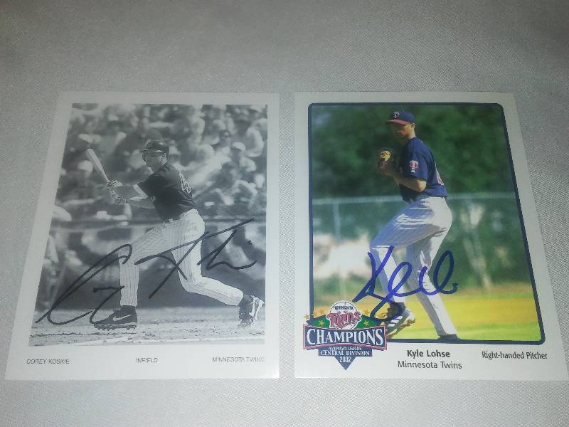 lot 121 image: Autographs  Cory Koskie and Kyle Lohse