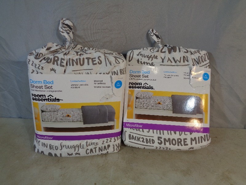 lot 16 image: 2 New Dorm Twin Xl Sheet Sets