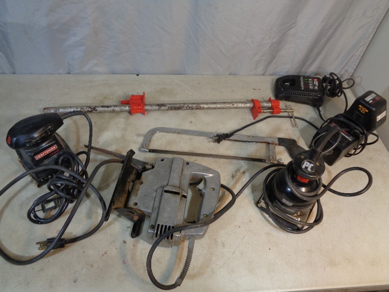 lot 35 image: Sanders, Jig Saw, Etc