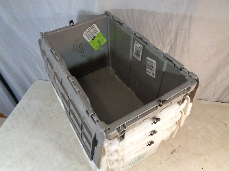lot 39 image: 4 Totes with Hinged Lids