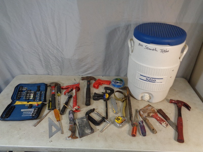 lot 44 image: Drink Cooler and Assorted Tools