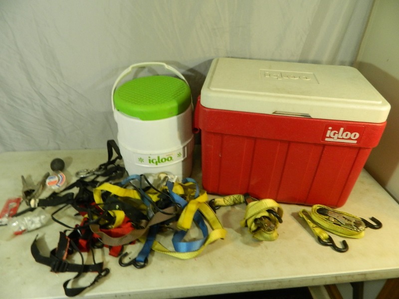 lot 50 image: Coolers, Ratchet Straps, Etc