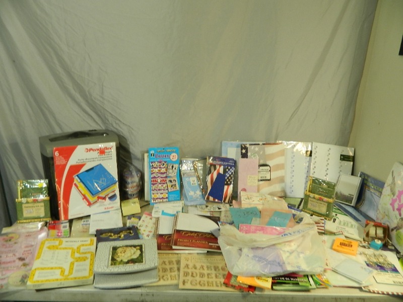 lot 100 image: Craft and Office Items
