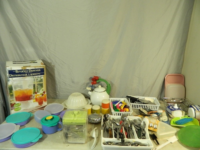 lot 110 image: Tupperware, Kitchen Items, More