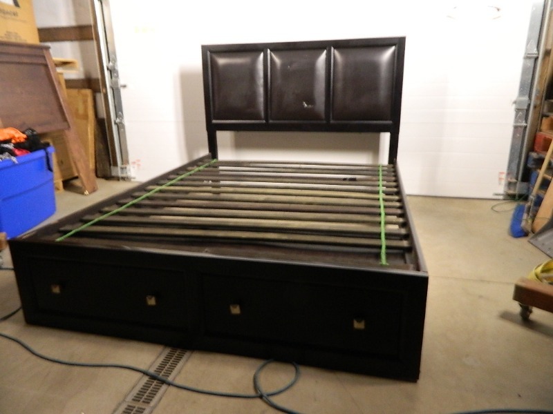 lot 146 image: Queen Bed with Storage Drawers