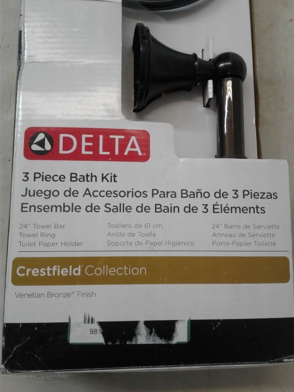 Delta 3 Piece Crestfield Collection