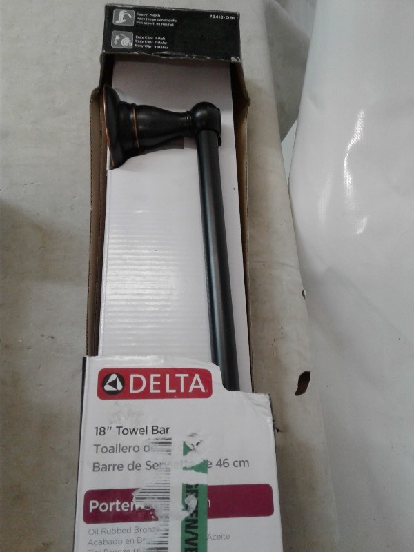 Delta 4 piece Porter Collection