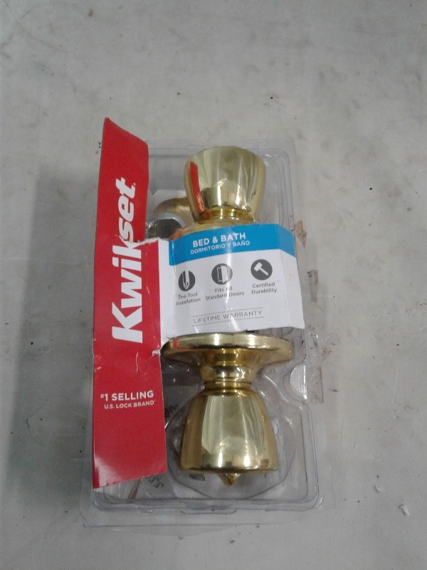 Kwikset Tylo Bed and Bath Door Knob