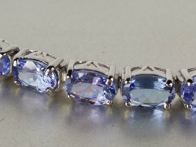 lot 20B image: Tanzanite Bracelet