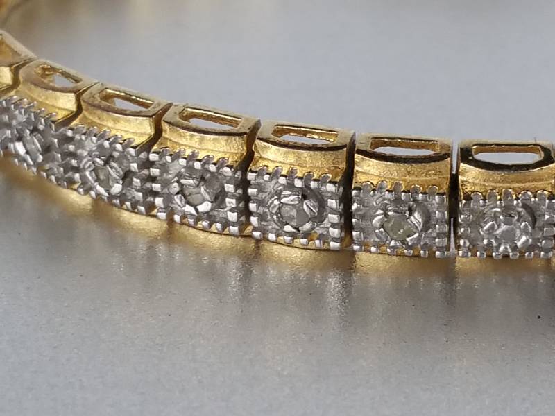 lot 25B image: Rolex Style Diamond Bracelet