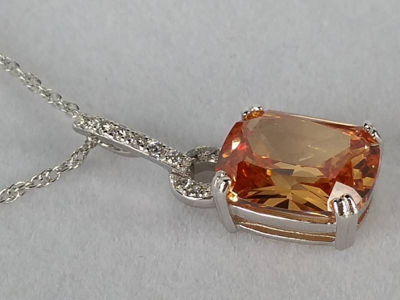 lot 67 image: Morganite Necklace