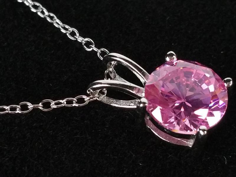 lot 83 image: Pink Sapphire Necklace
