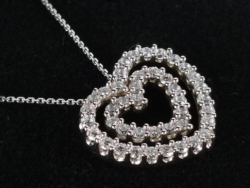 lot 86 image: White Sapphire Heart Necklace