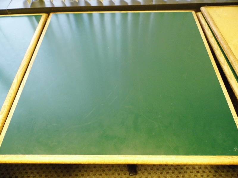 Lot of 2 Tables