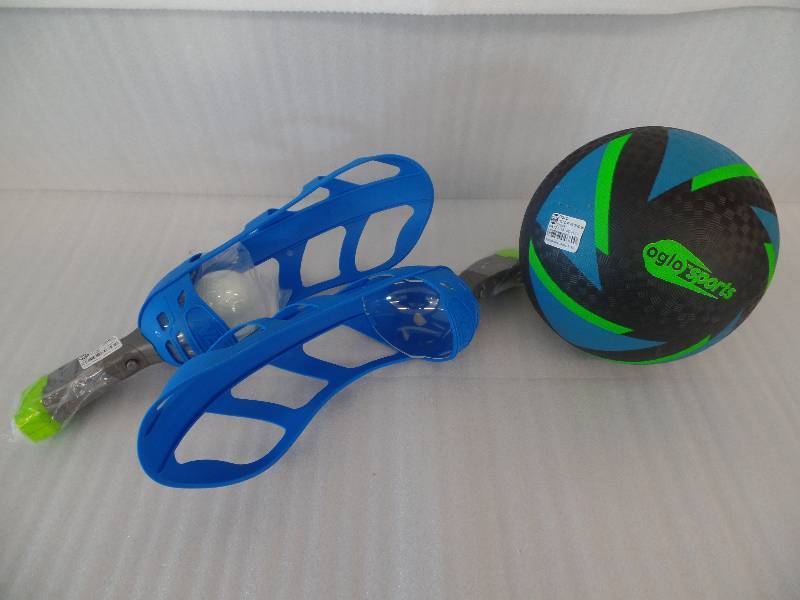 lot 26 image: Kickball & NERF Scoop Toss