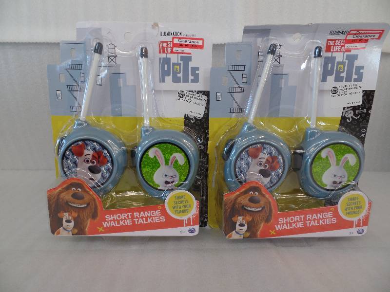 lot 29 image: Walkie Talkies
