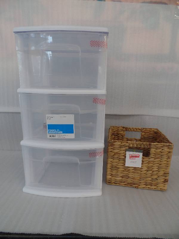 lot 70 image: Storage