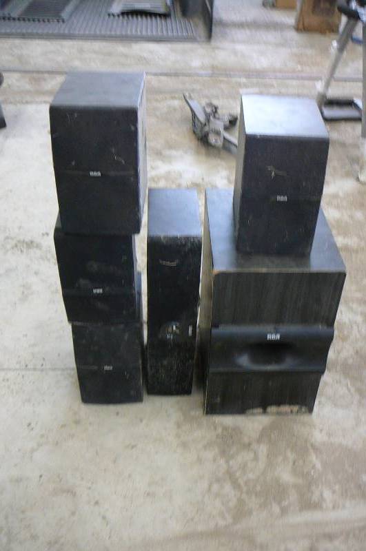 lot 26 image: Speakers. Woofer