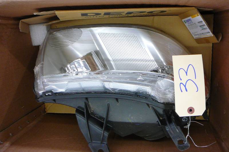lot 33 image: New Headlight