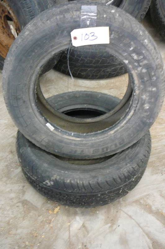 lot 103 image: Cortevan 21560r15