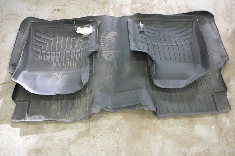 lot 115 image: Weather tech Floormats