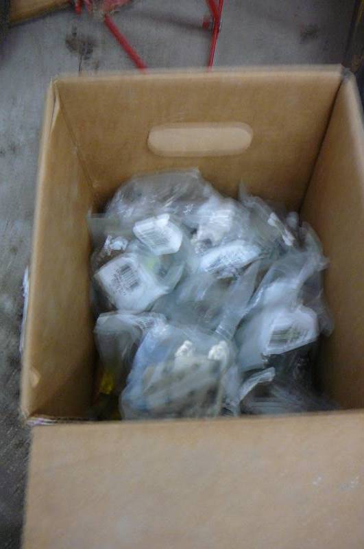 lot 129 image: Lot of misc Cabinet hardware