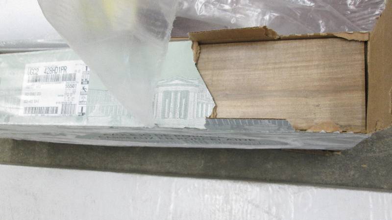 lot 10 image: 14 Cases Marazzi Montagna Soft Mapl...