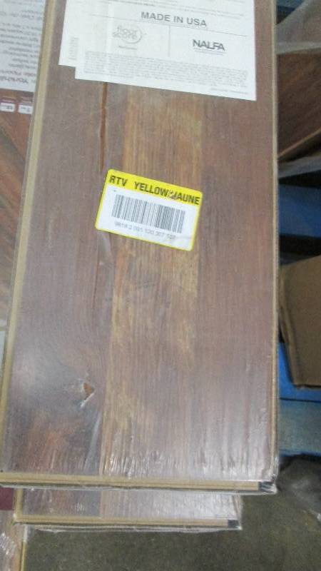 lot 74 image: 4 Cases Pergo XP Homestead Oak 10 m...