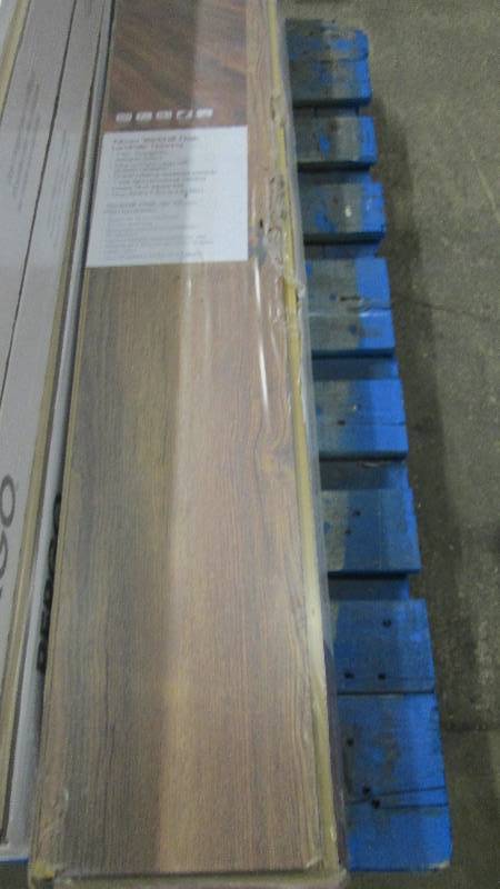 lot 75 image: 2 Cases Yorkhill Oak 12 mm Thick x ...