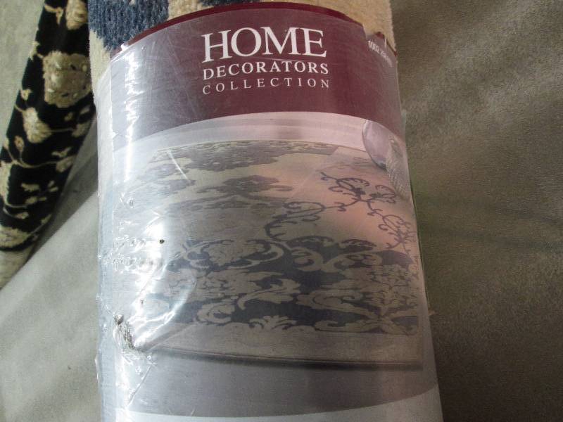 lot 191 image: Home Decorators Collection Wentwort...