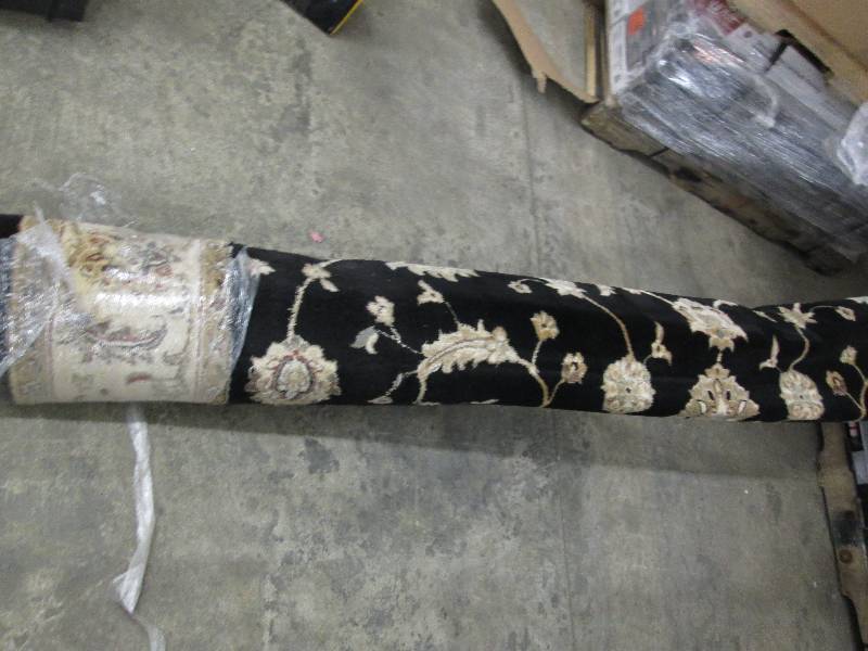 lot 193 image: Home Dynamix Bazaar Floral Heirloom...
