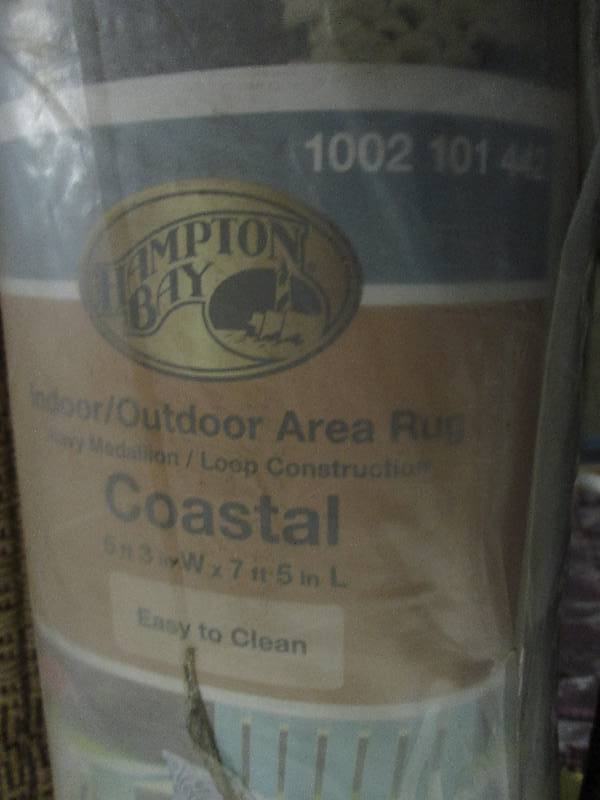 lot 200 image: Hampton Bay Coastal Medallion Blue ...